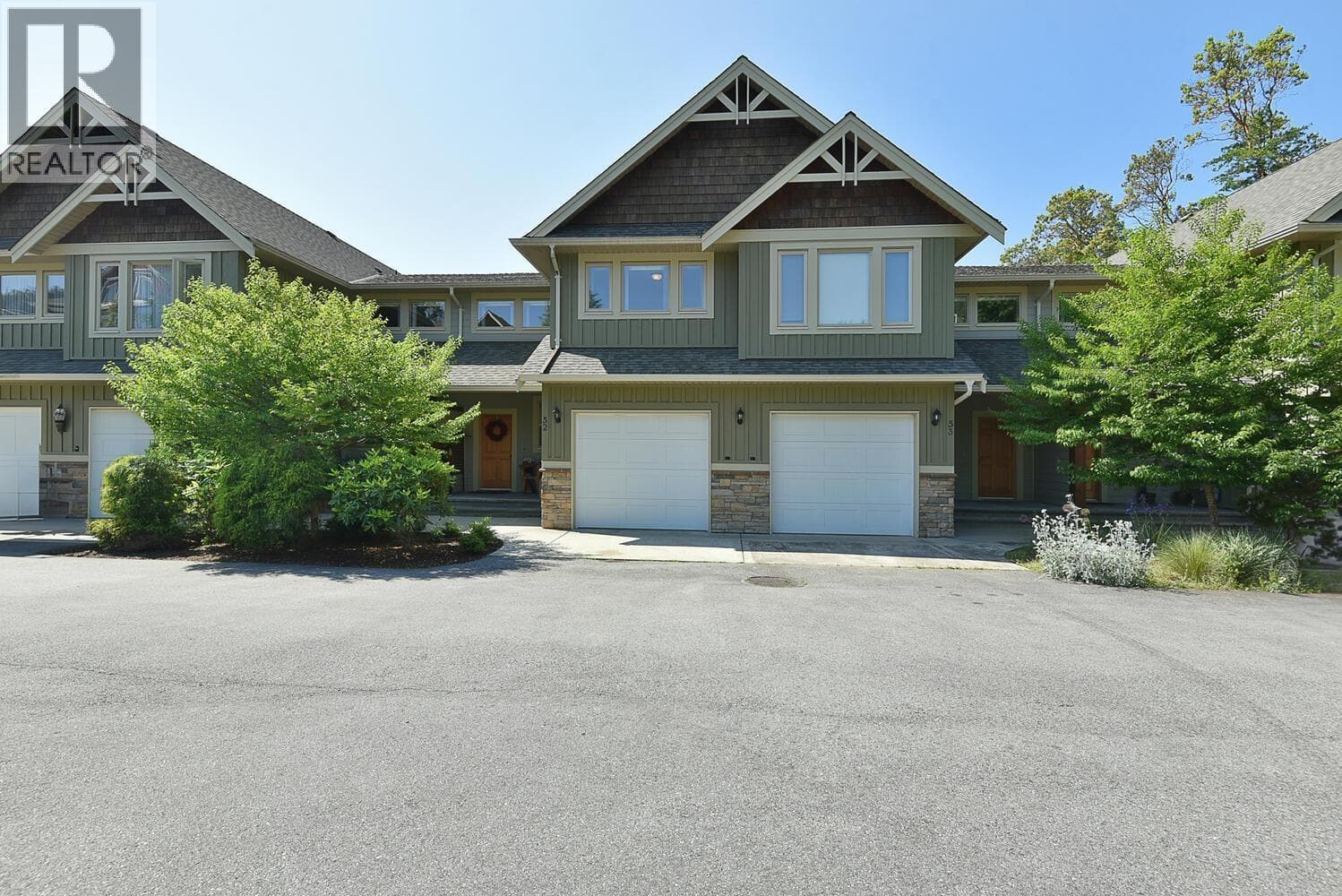 52 4622 SINCLAIR BAY ROAD photo 4