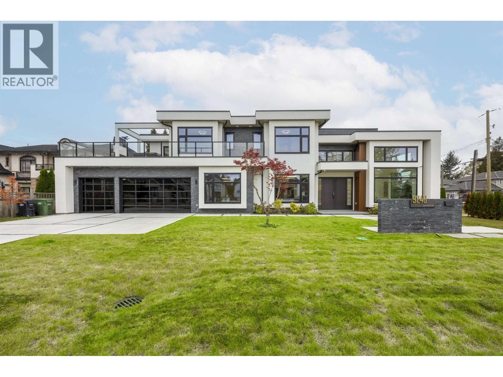 5 bed 6 bath single family at 9240 SAUNDERS ROAD — $3,880,000