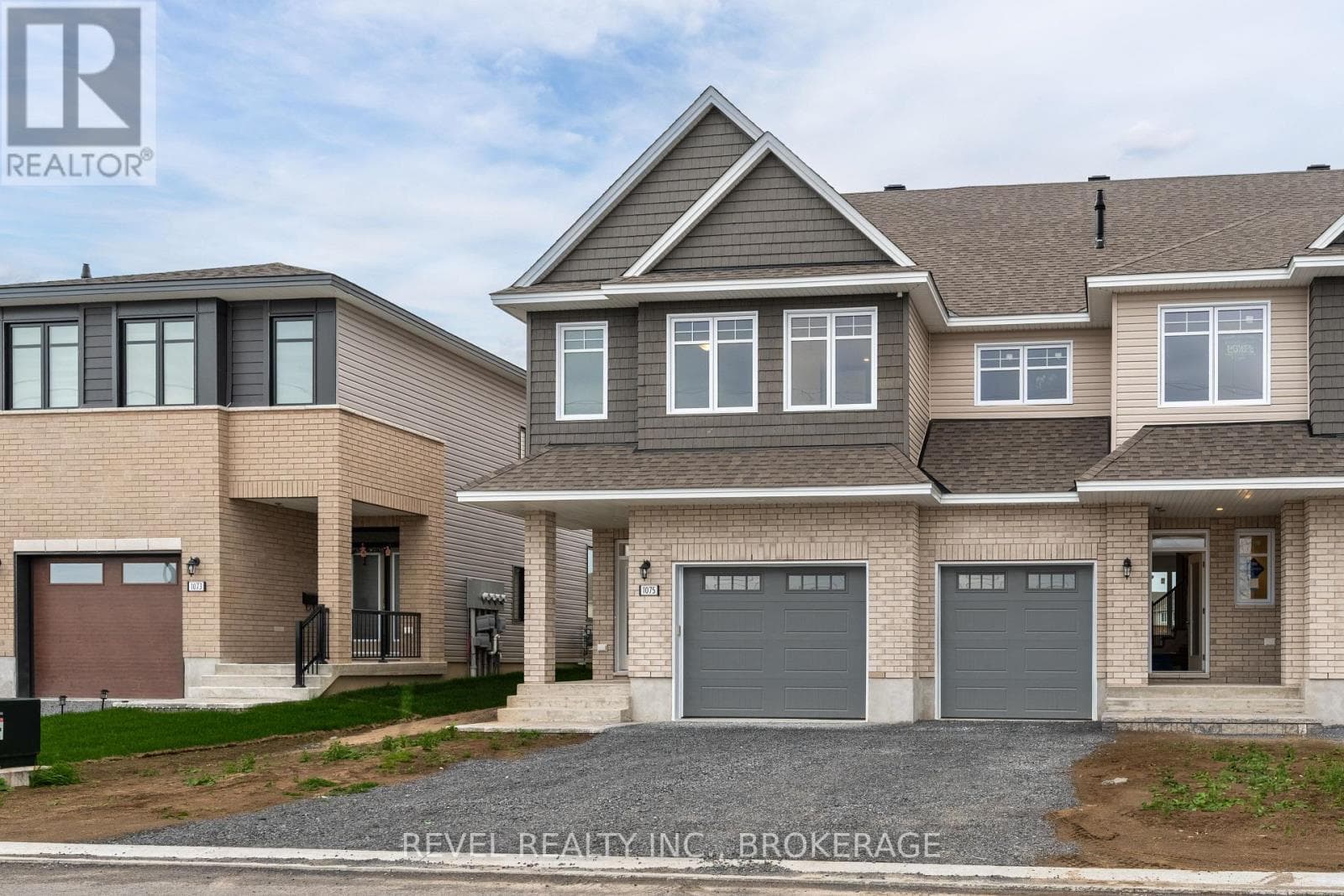 1075 BARROW AVENUE photo 2