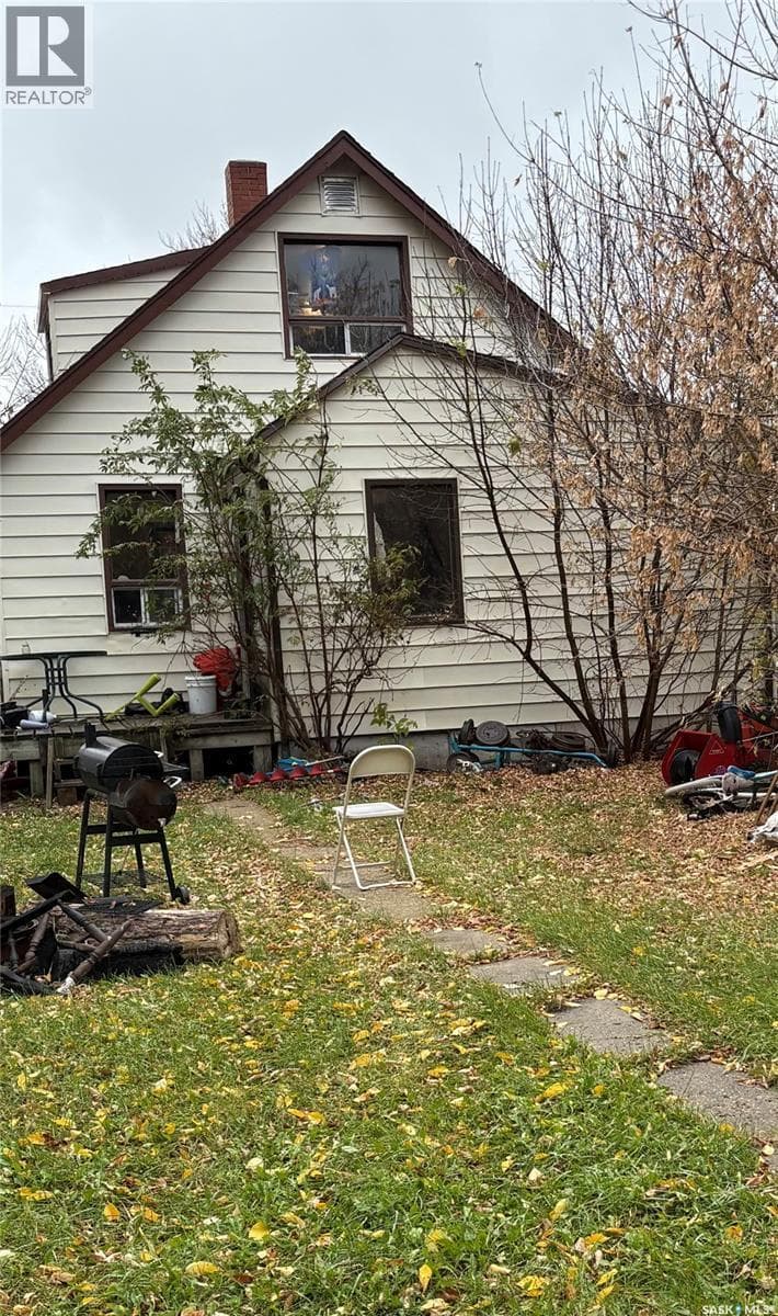 163 Duncan STREET W — photo 2