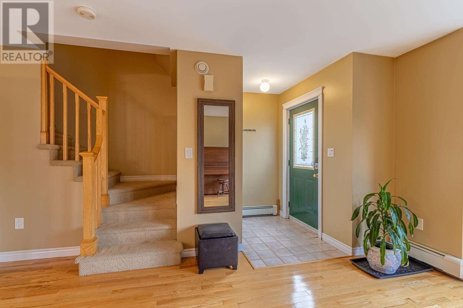 13 WATERVIEW Heights photo 3