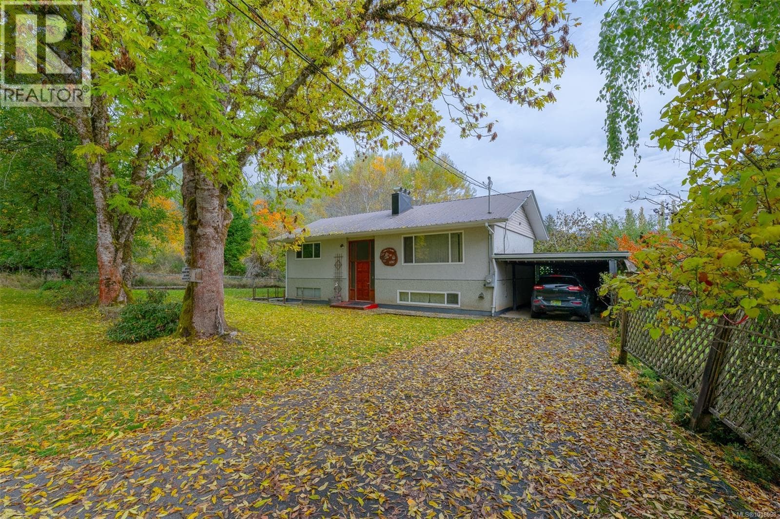 6767 Cypress Blvd photo 4