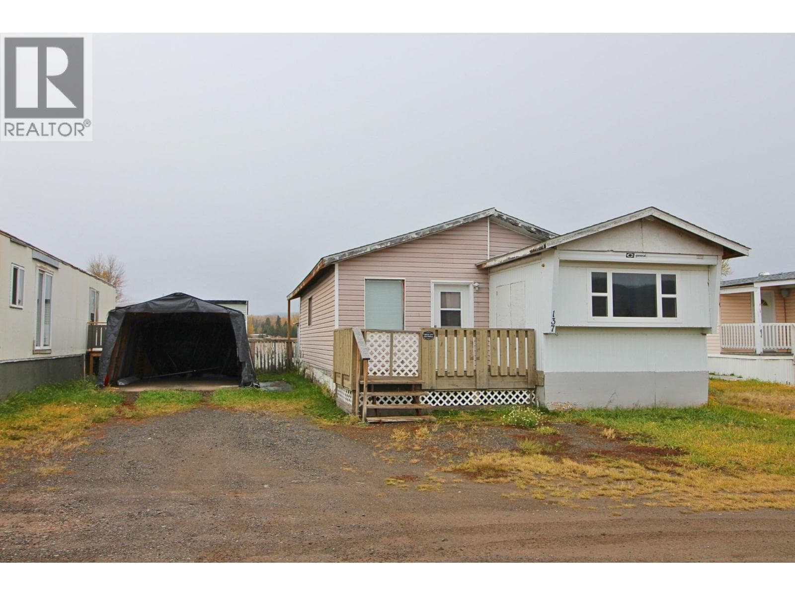 137 3666 11TH STREET photo 2