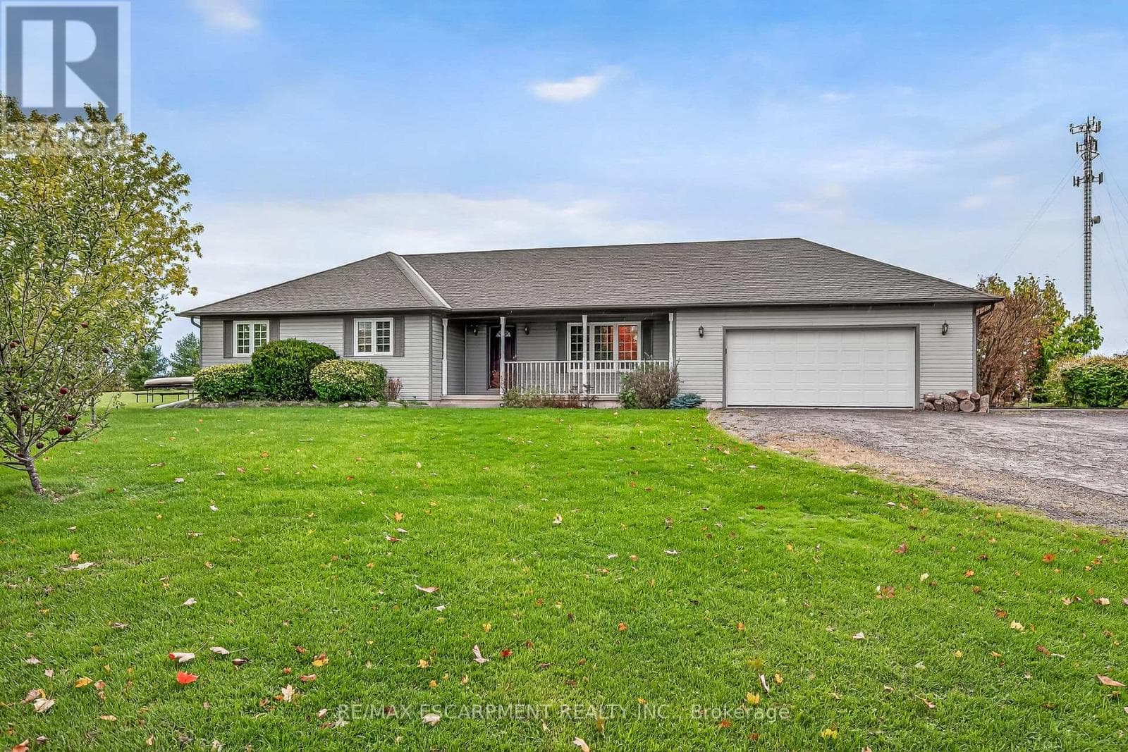 3 bed 3 bath single family at 2905 SOUTH GRIMSBY ROAD 6 — $929,900