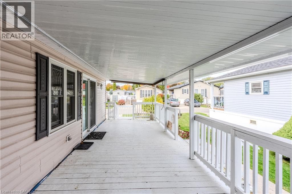 4449 MILBUROUGH Line Unit# 4 Tamarack photo 4