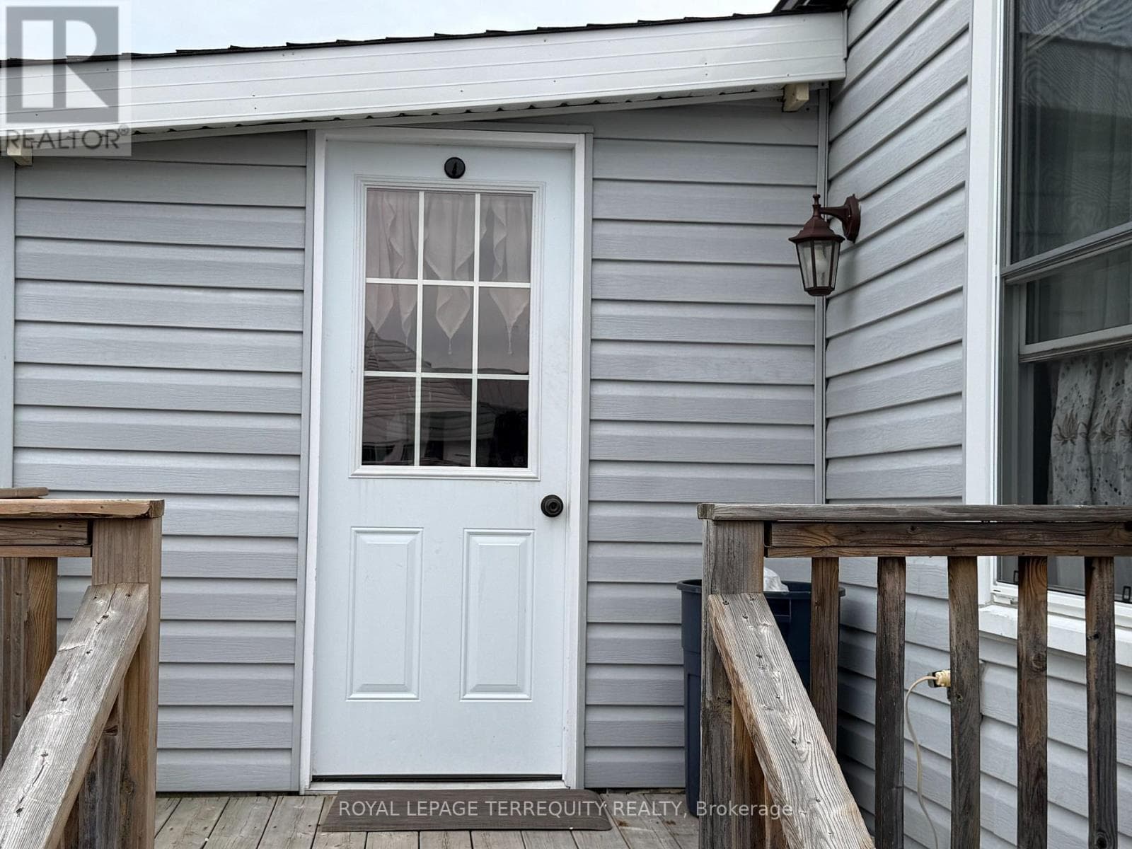 3 bed 1 bath single family at 72B - 2244 HERITAGE LINE — $205,000