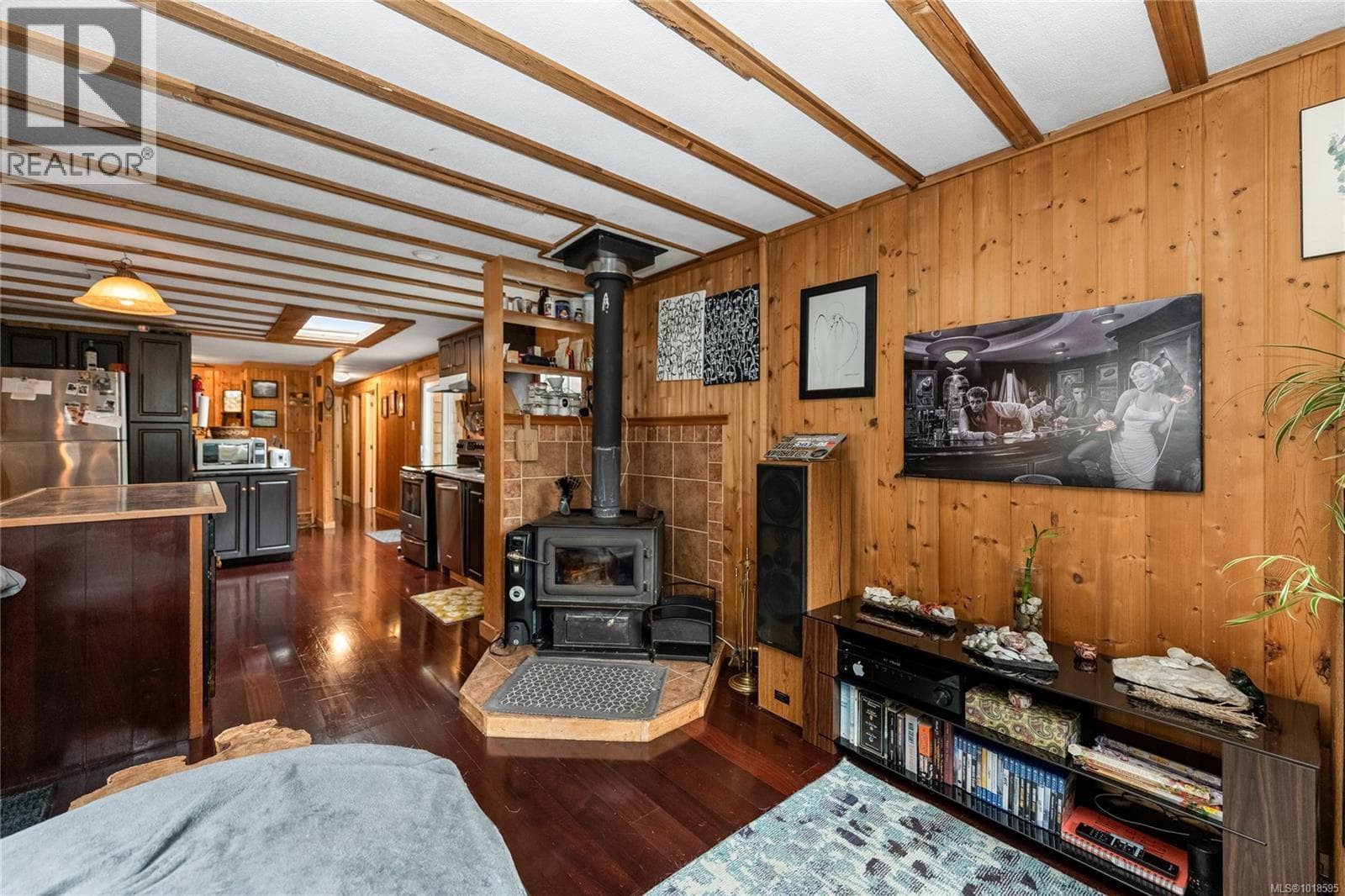 1 2670 Sooke River Rd photo 3
