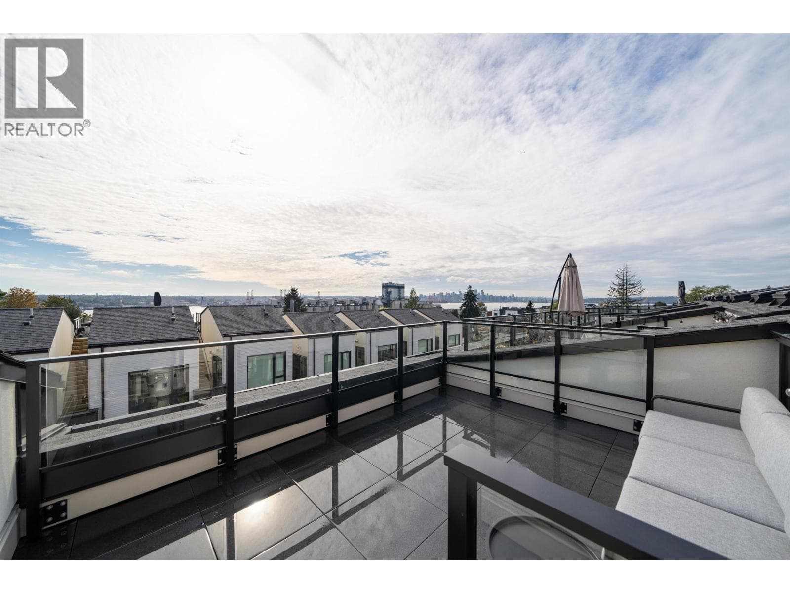 3 bed 3 bath single family at 228 650 E 2ND STREET — $1,399,000