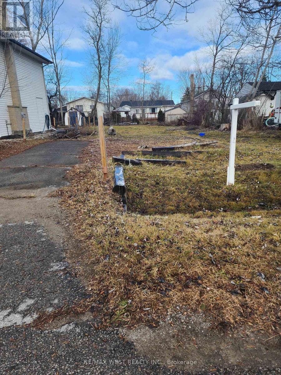 310 TERRACE DRIVE photo 3