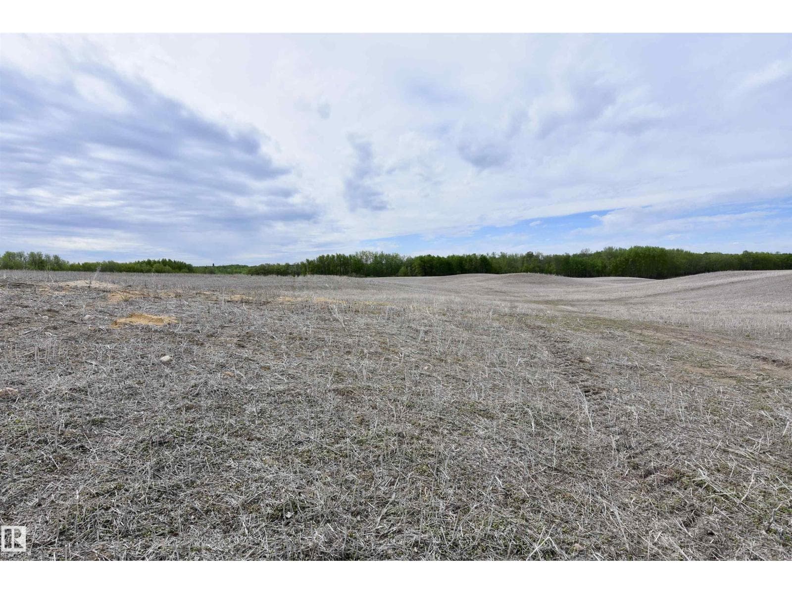 RR 84U TWP RD 563 — photo 2