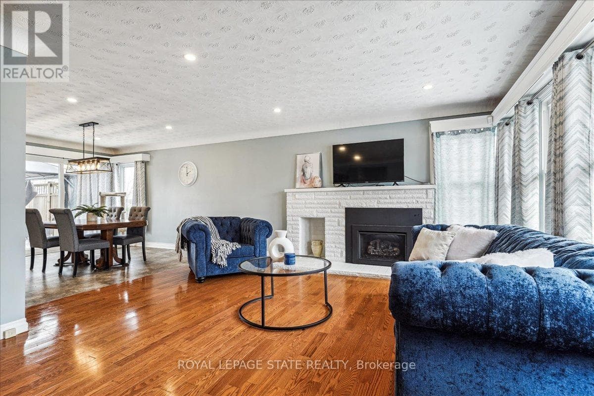 5117 CANBOROUGH ROAD photo 3