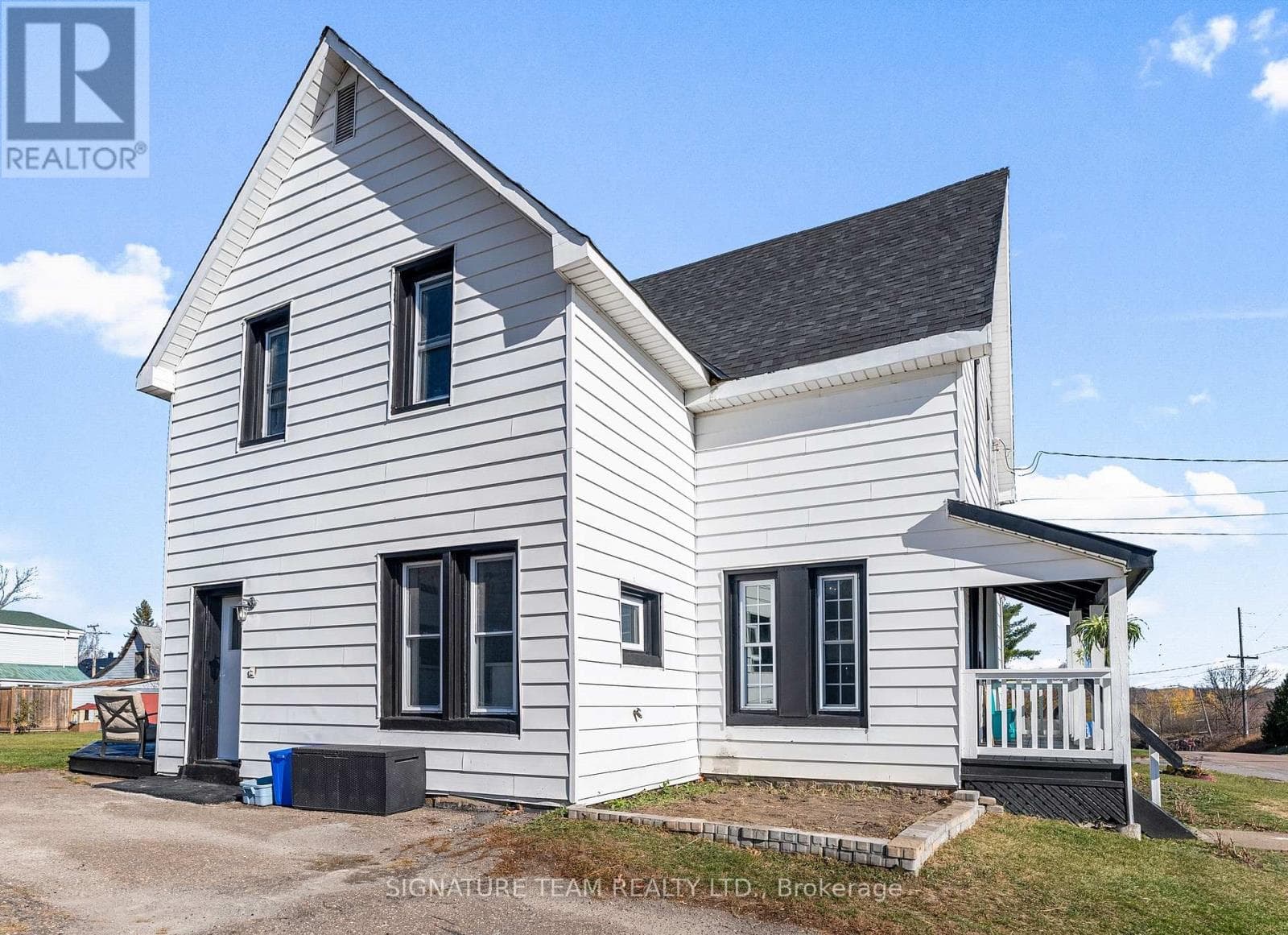 22 ASTROLABE ROAD photo 2