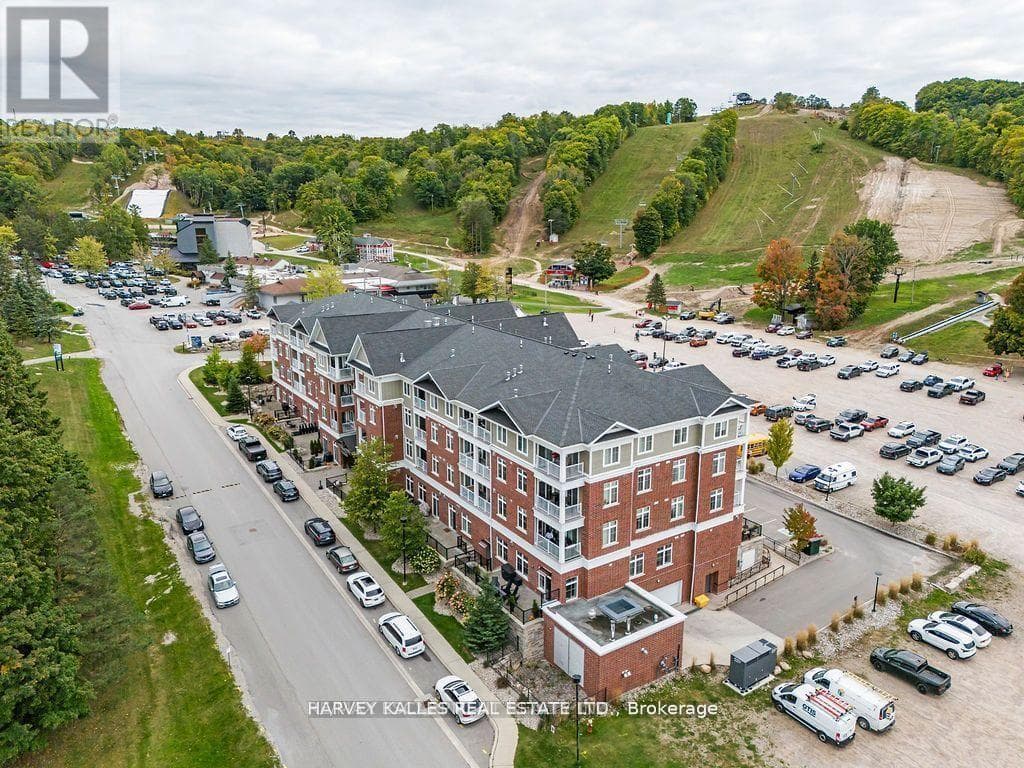 1 bed 1 bath single family at 416 - 40 HORSESHOE BOULEVARD — $359,000
