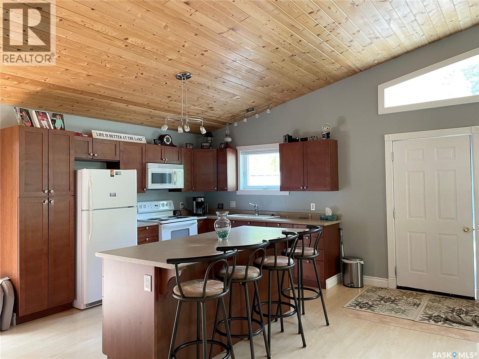 73 Makwa DRIVE — photo 2