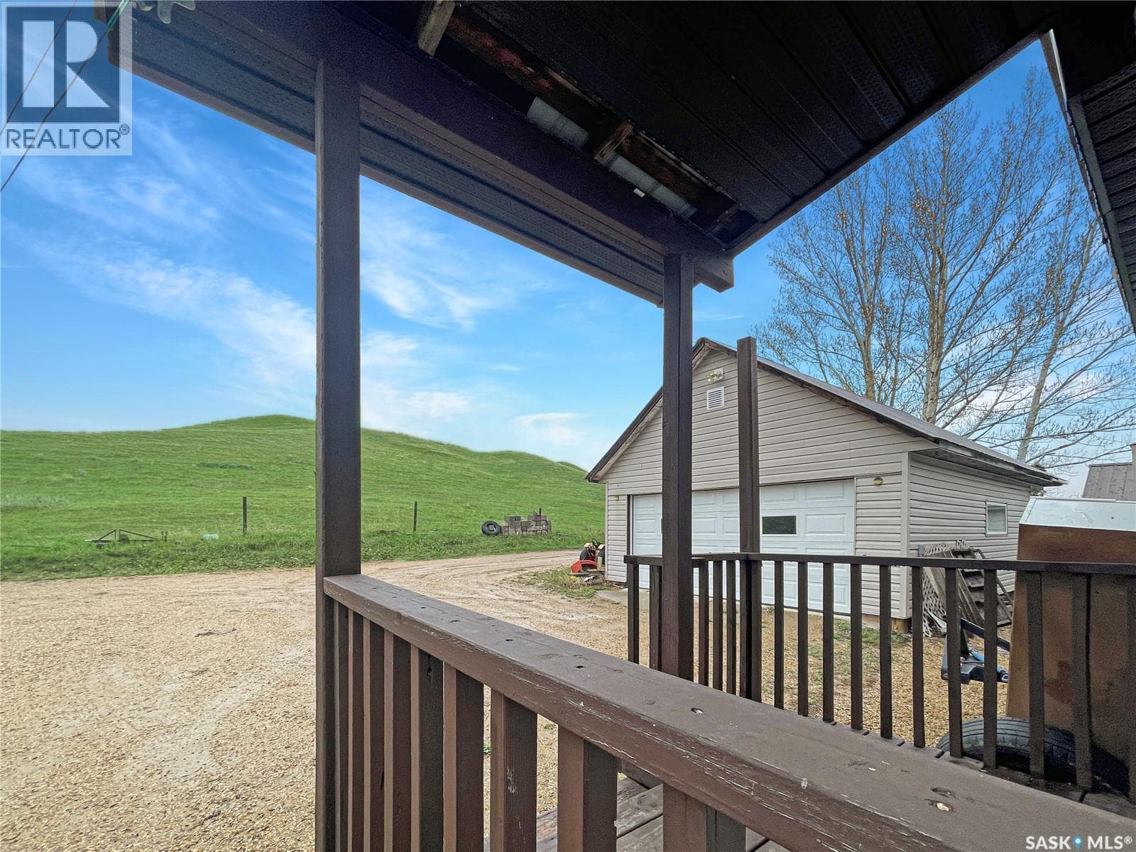 215A Pelletier DRIVE — photo 3