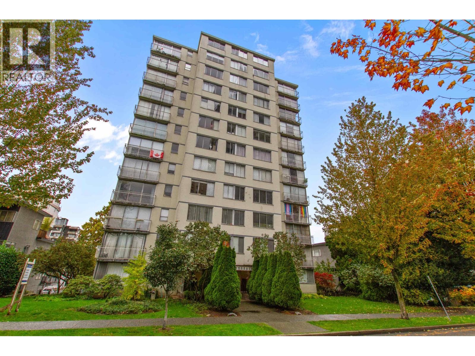 1 bath single family at 308 1250 BURNABY STREET — $255,000