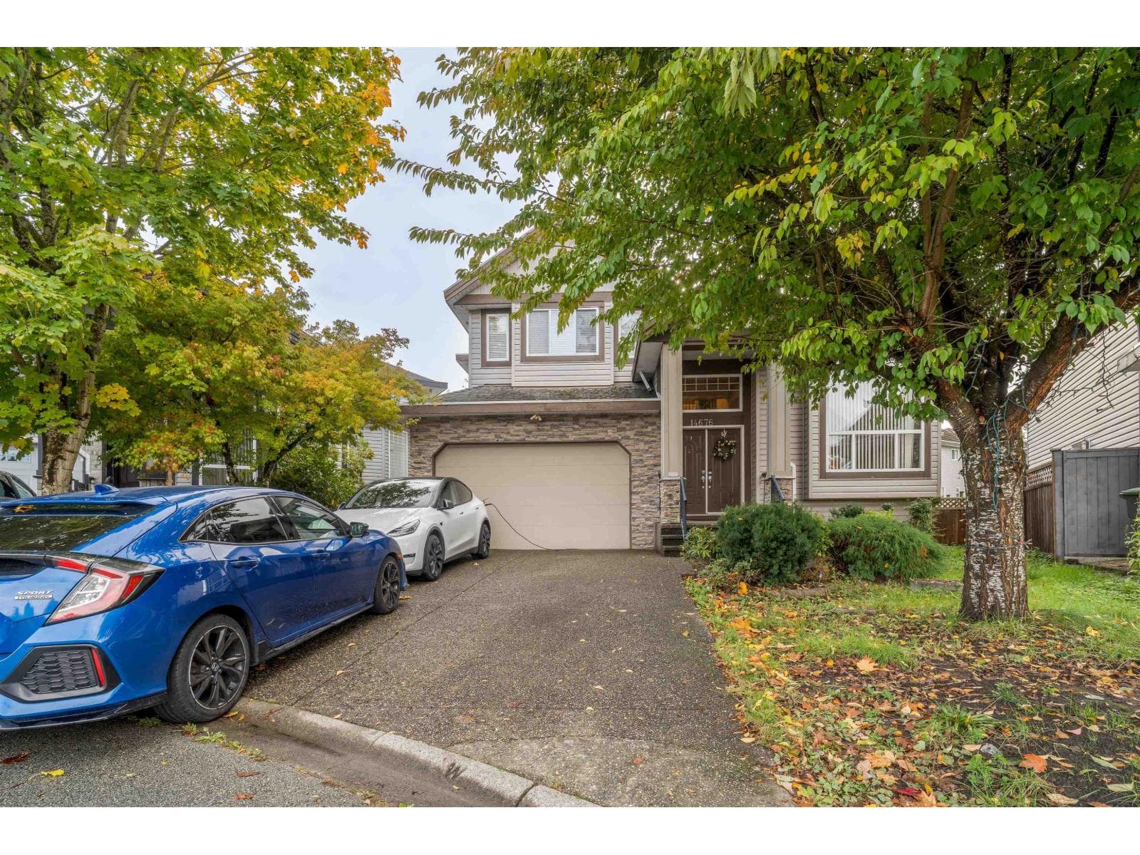 14676 79 AVENUE photo 2