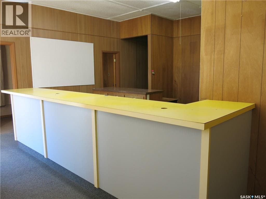 608 Main STREET — photo 4