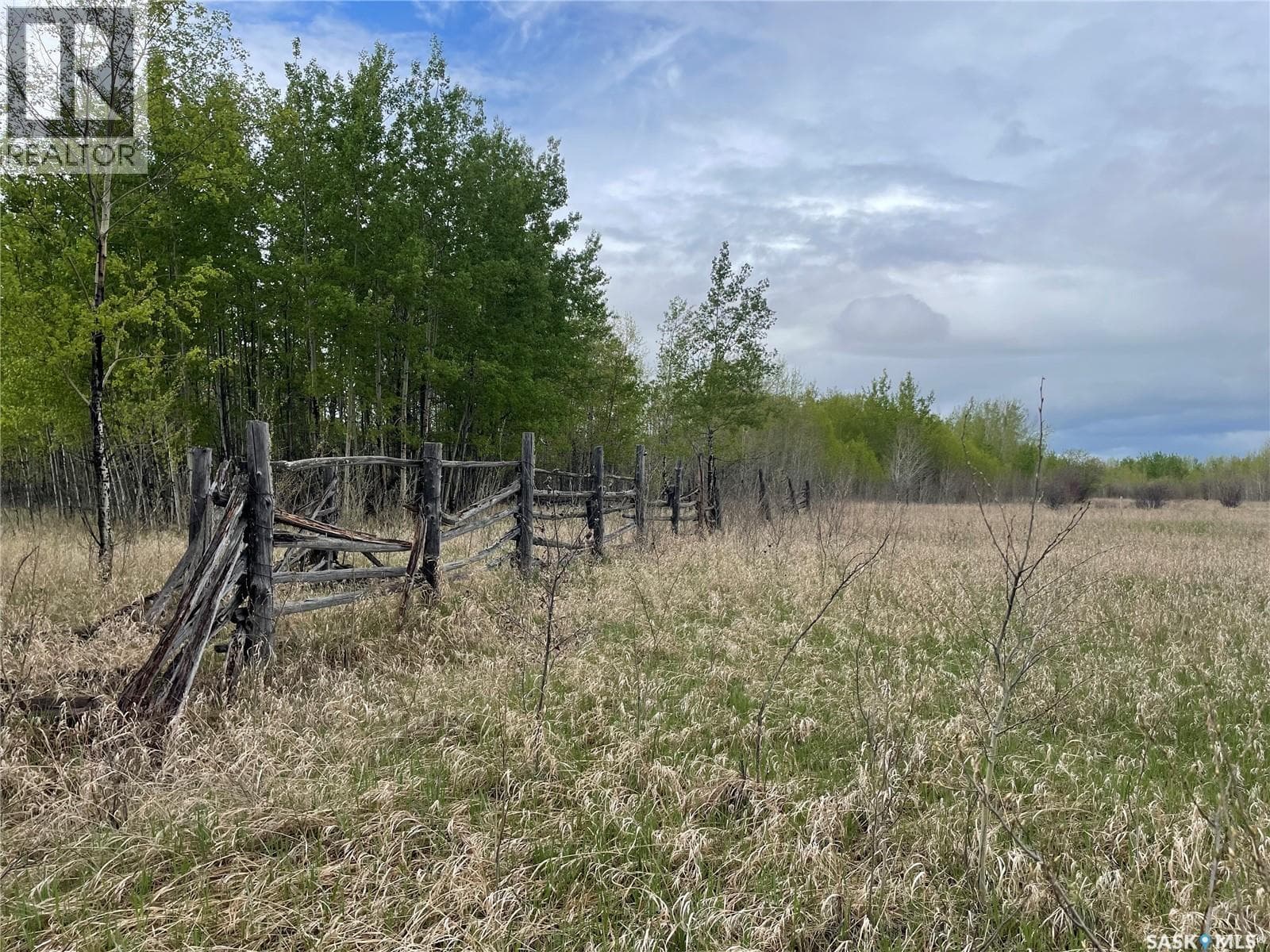 5.5km South of Dorintosh Lot 3 — photo 2