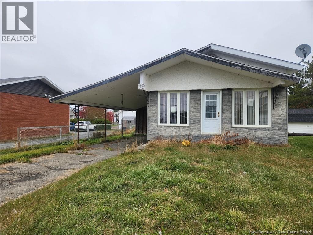 2 bed 1 bath single family at 32 Rue Pelletier — $44,900
