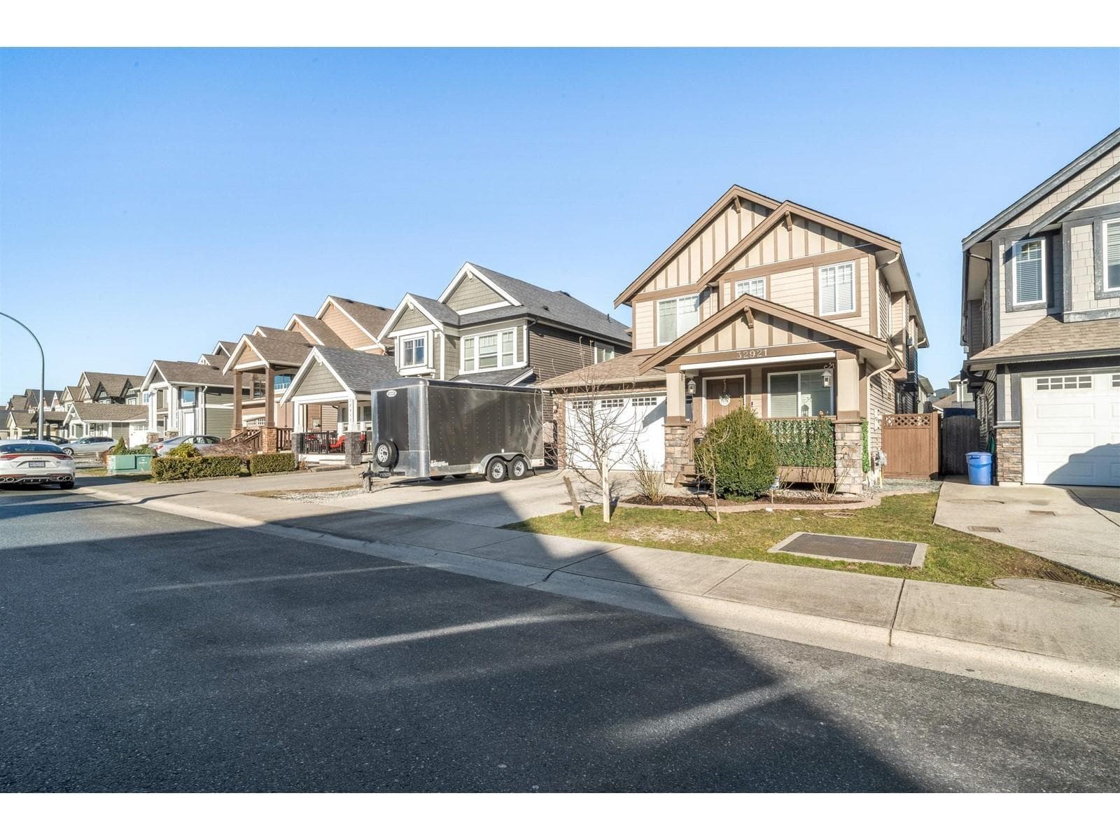6 bed 4 bath single family at 32921 TRENHOLM AVENUE — $1,199,999