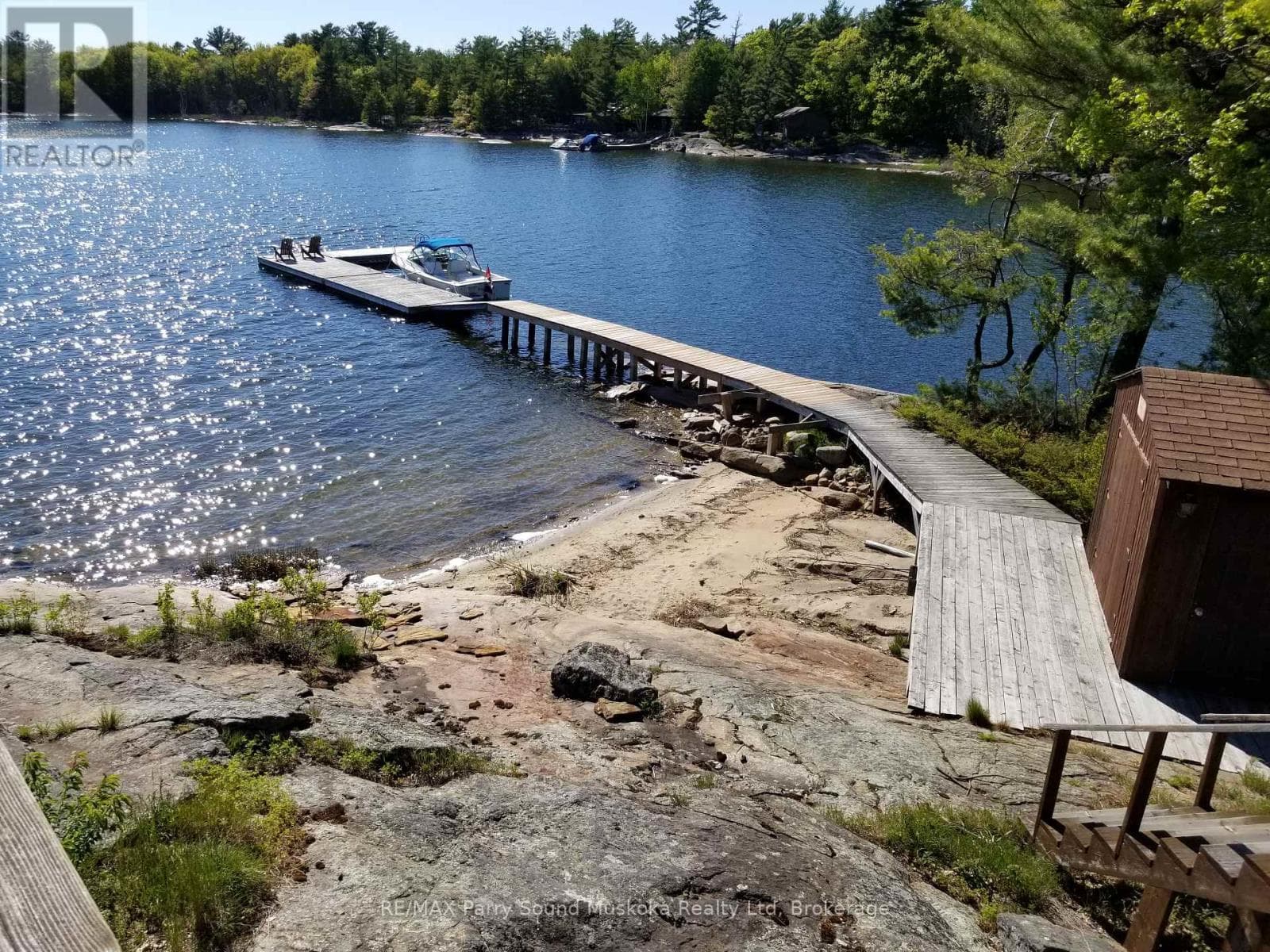 1260 GEORGIAN BAY photo 2