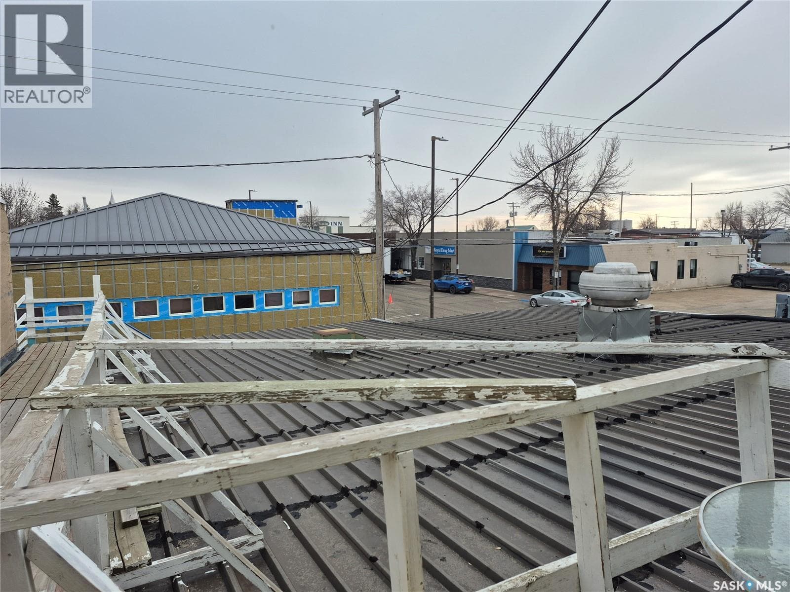 302 Main STREET — photo 4
