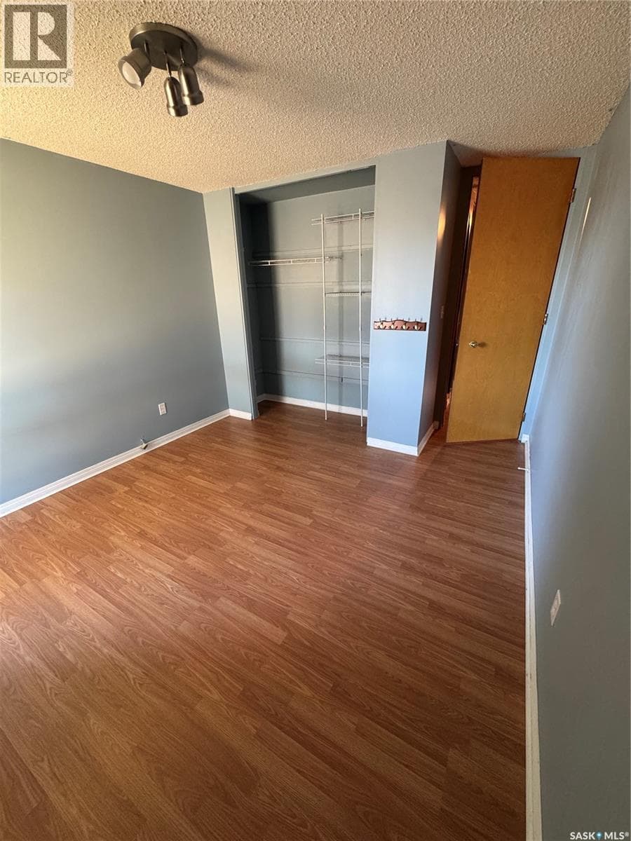 522 1st STREET E photo 10