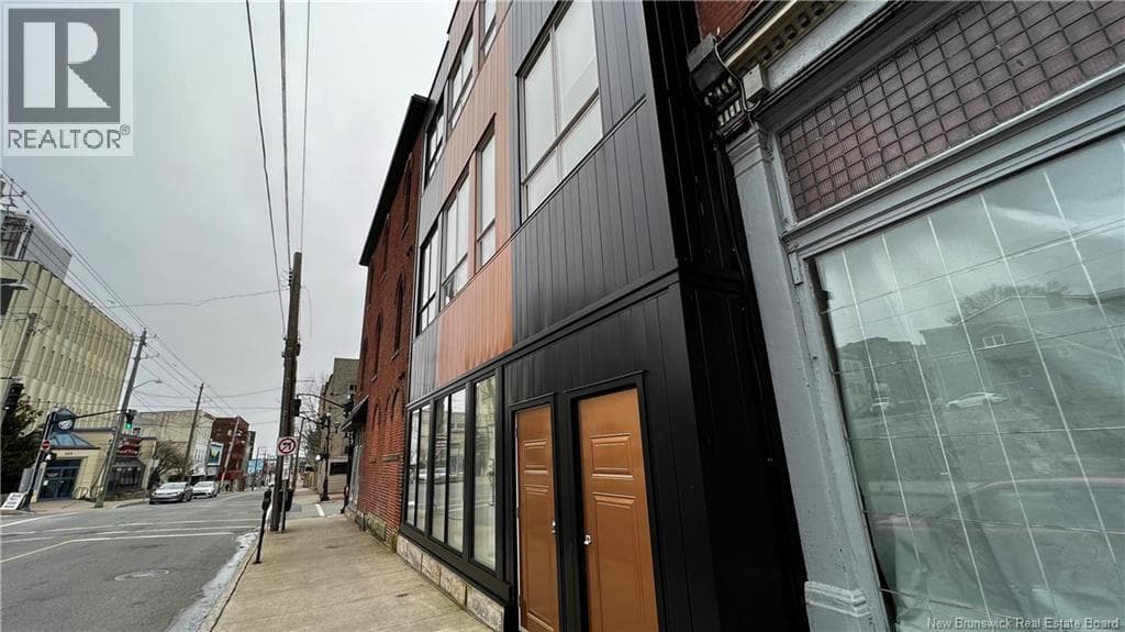 1-3 Charlotte Street photo 2