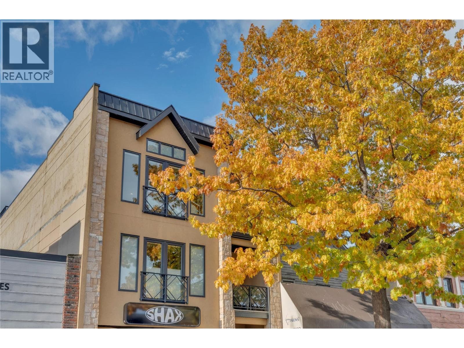 2 bed 2 bath single family at 255 Main Street Unit# 301 — $949,000