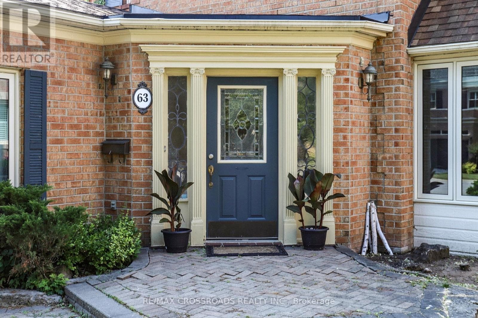 63 BAYNARDS LANE photo 2