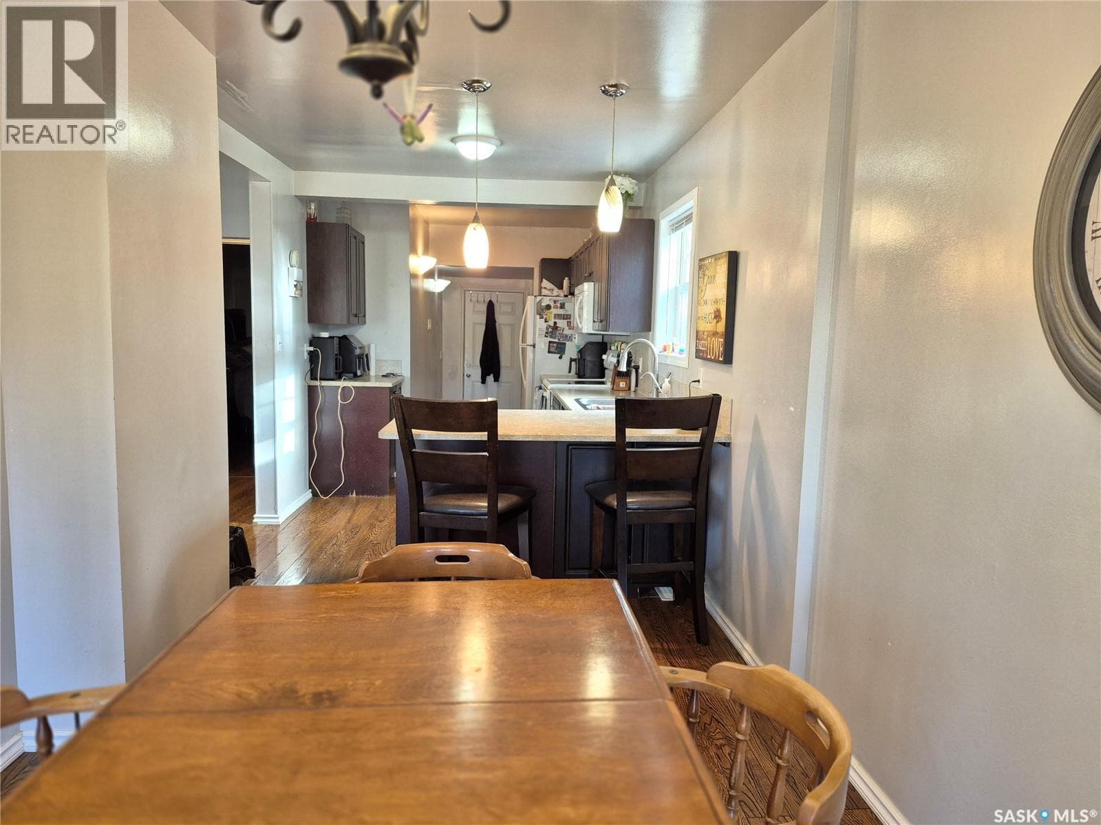 515 Beckwell AVENUE — photo 2