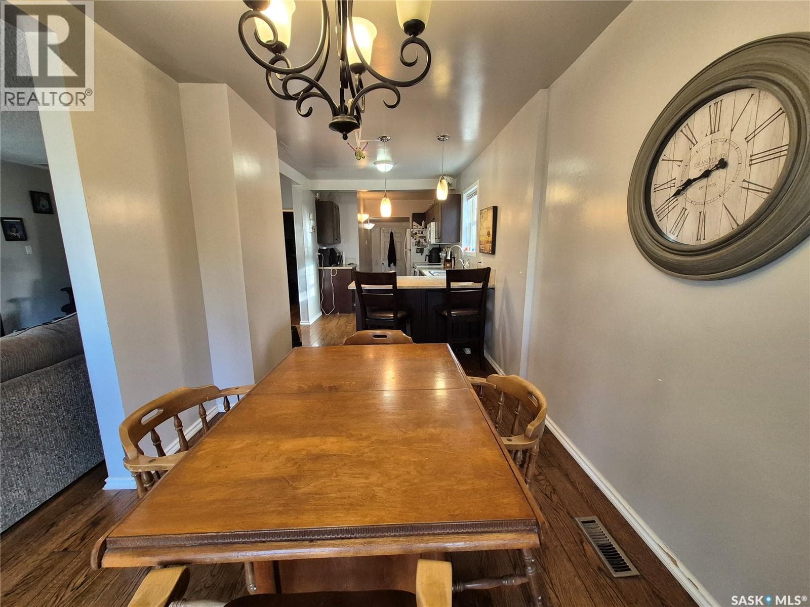 515 Beckwell AVENUE — photo 3