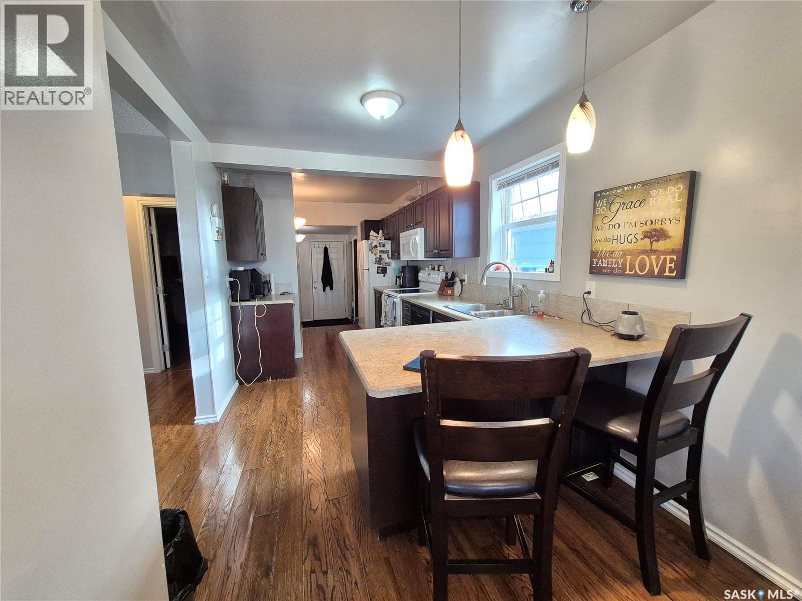 515 Beckwell AVENUE — photo 4
