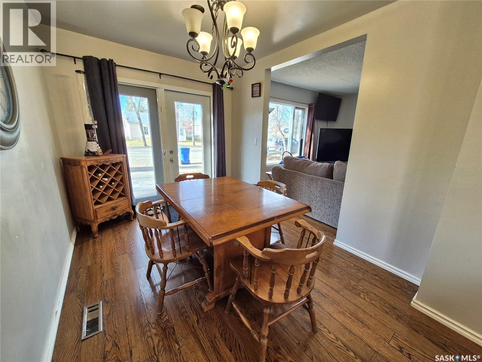 515 Beckwell AVENUE — photo 5
