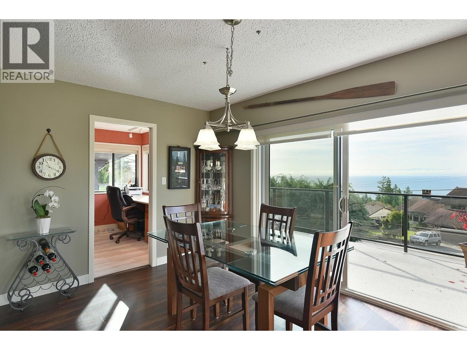 4926 LAUREL AVENUE photo 4
