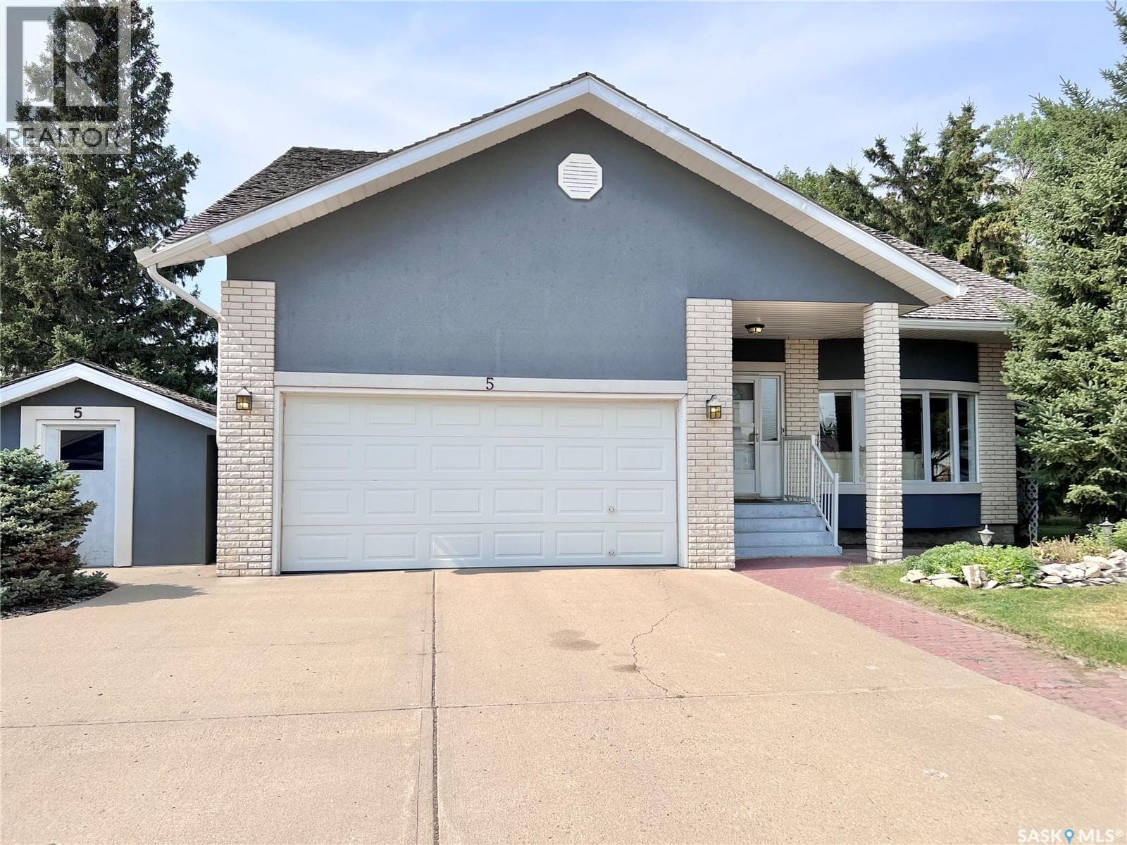 5 Poplar PLACE