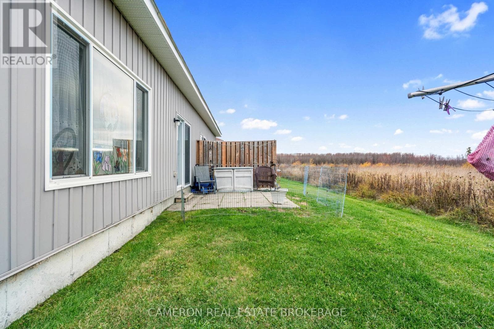 88-88A MILLE ROCHES ROAD photo 3