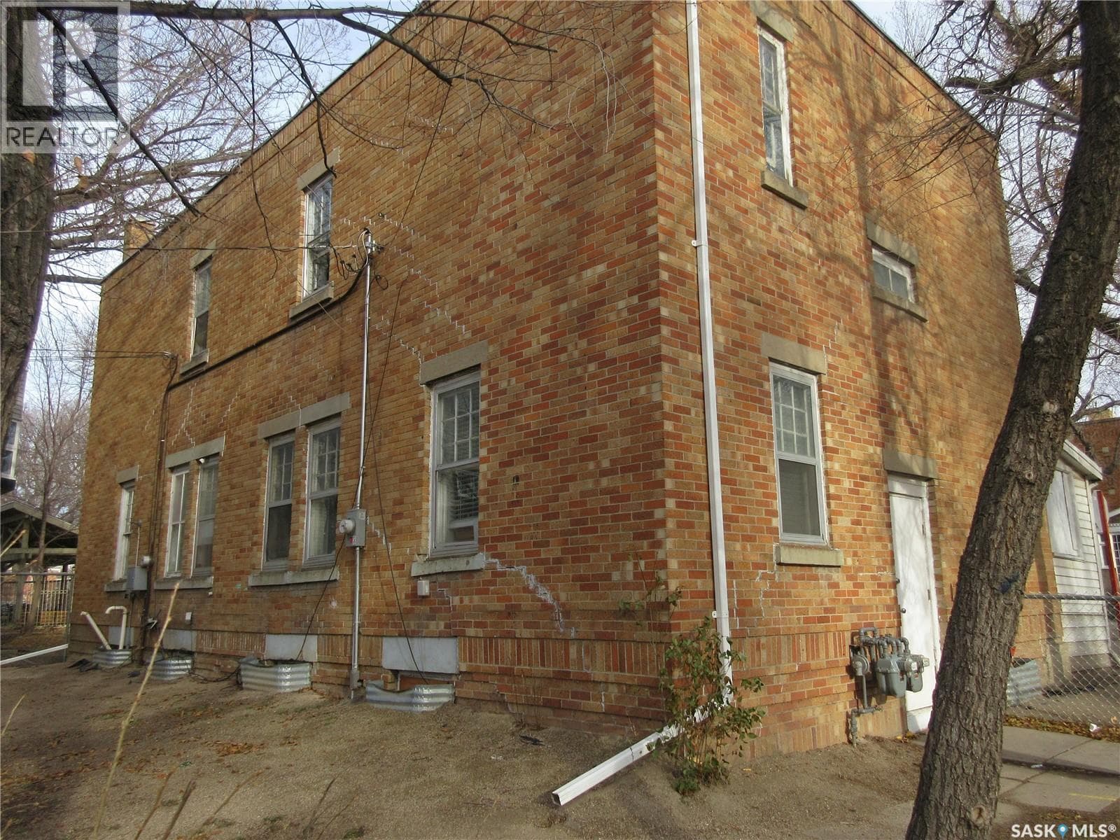 1878-1880 Ottawa STREET — photo 2