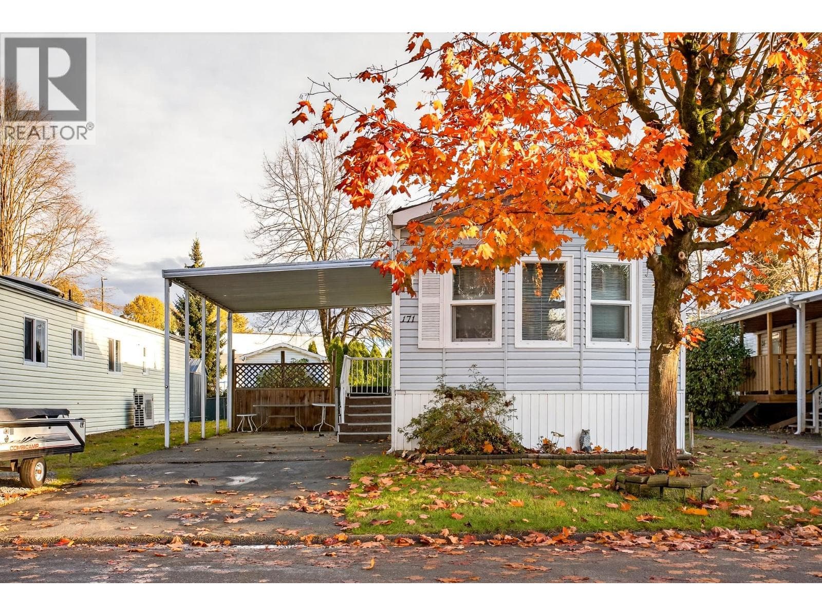 171 145 KING EDWARD STREET photo 5