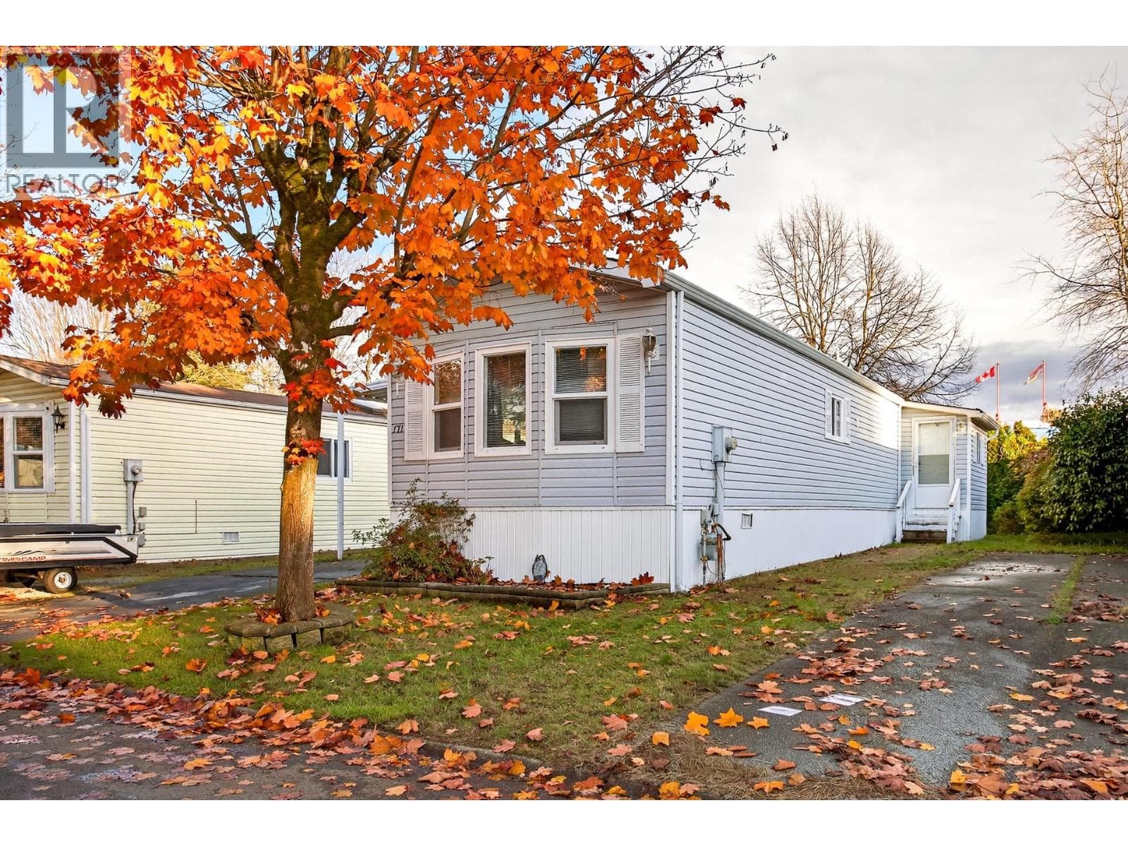 171 145 KING EDWARD STREET photo 4