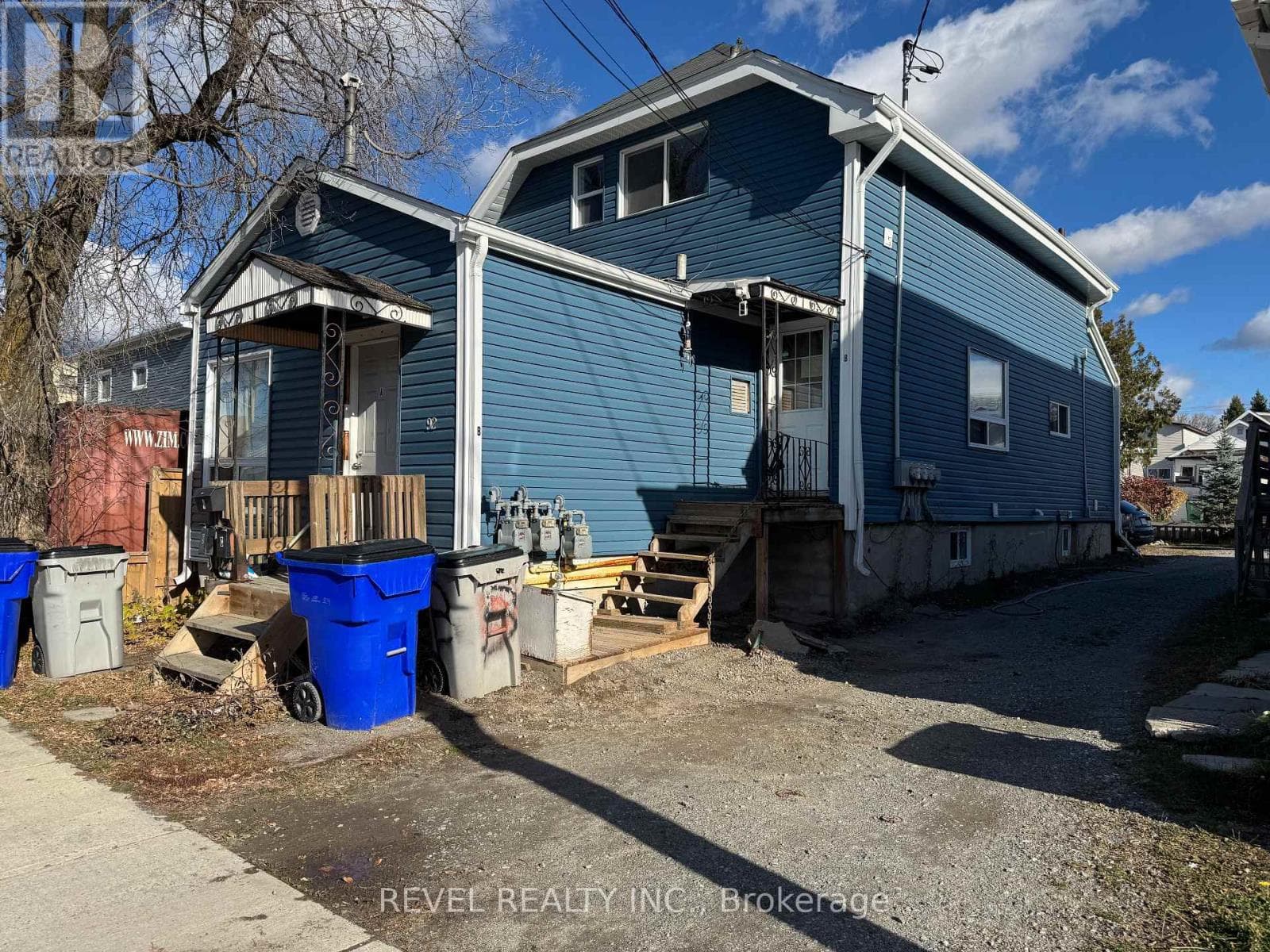 92 BIRCH STREET N photo 2
