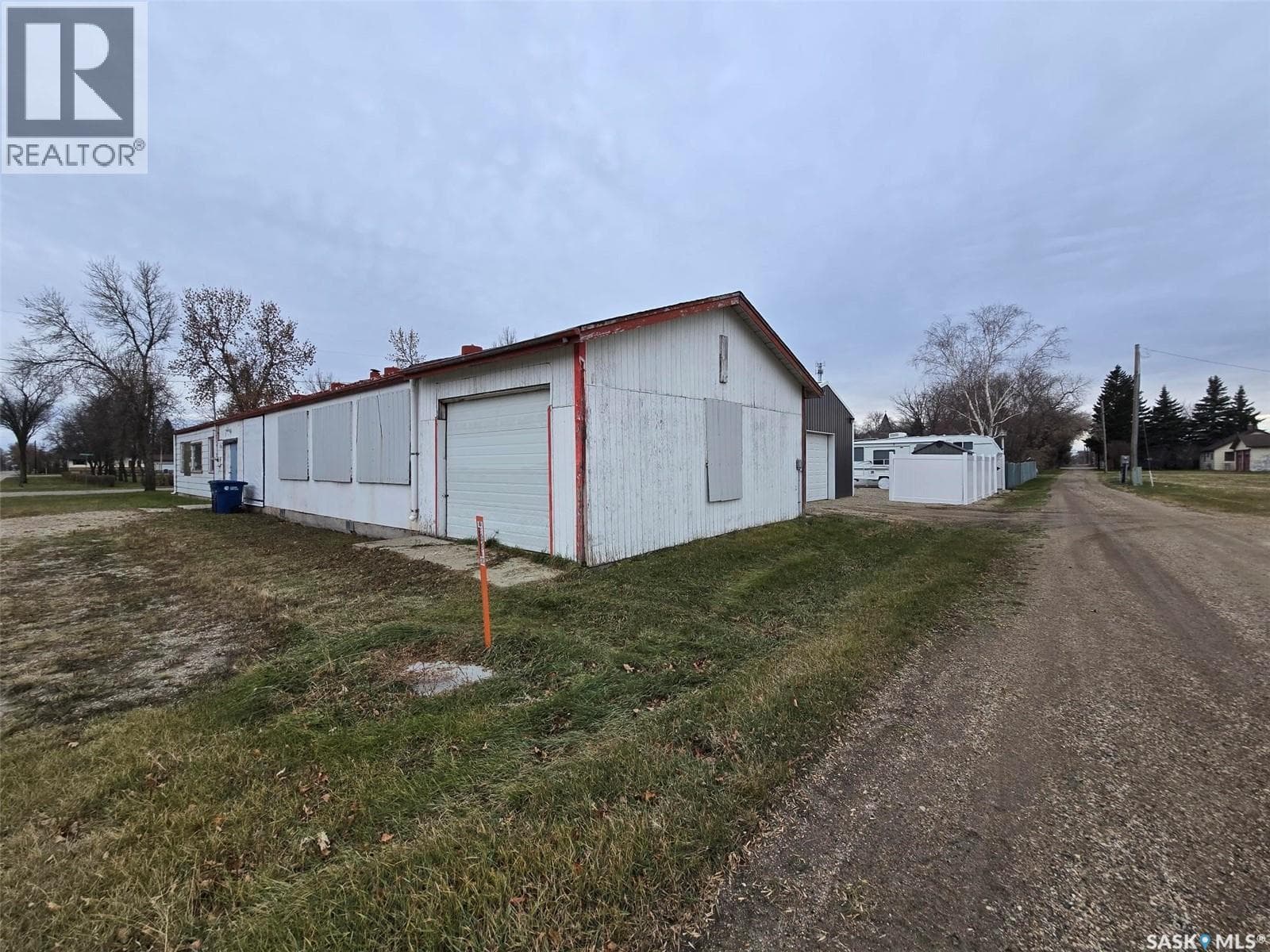 250 4th AVENUE photo 5