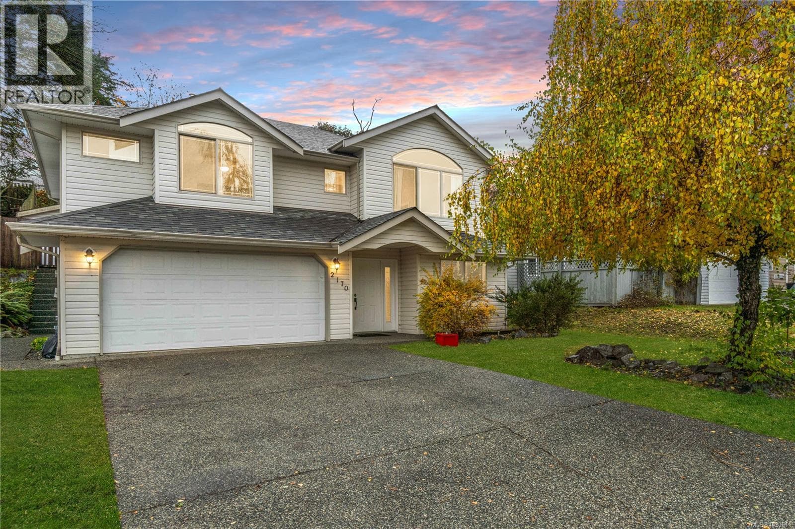 4 bed 3 bath single family at 2170 Sun Valley Dr — $859,900