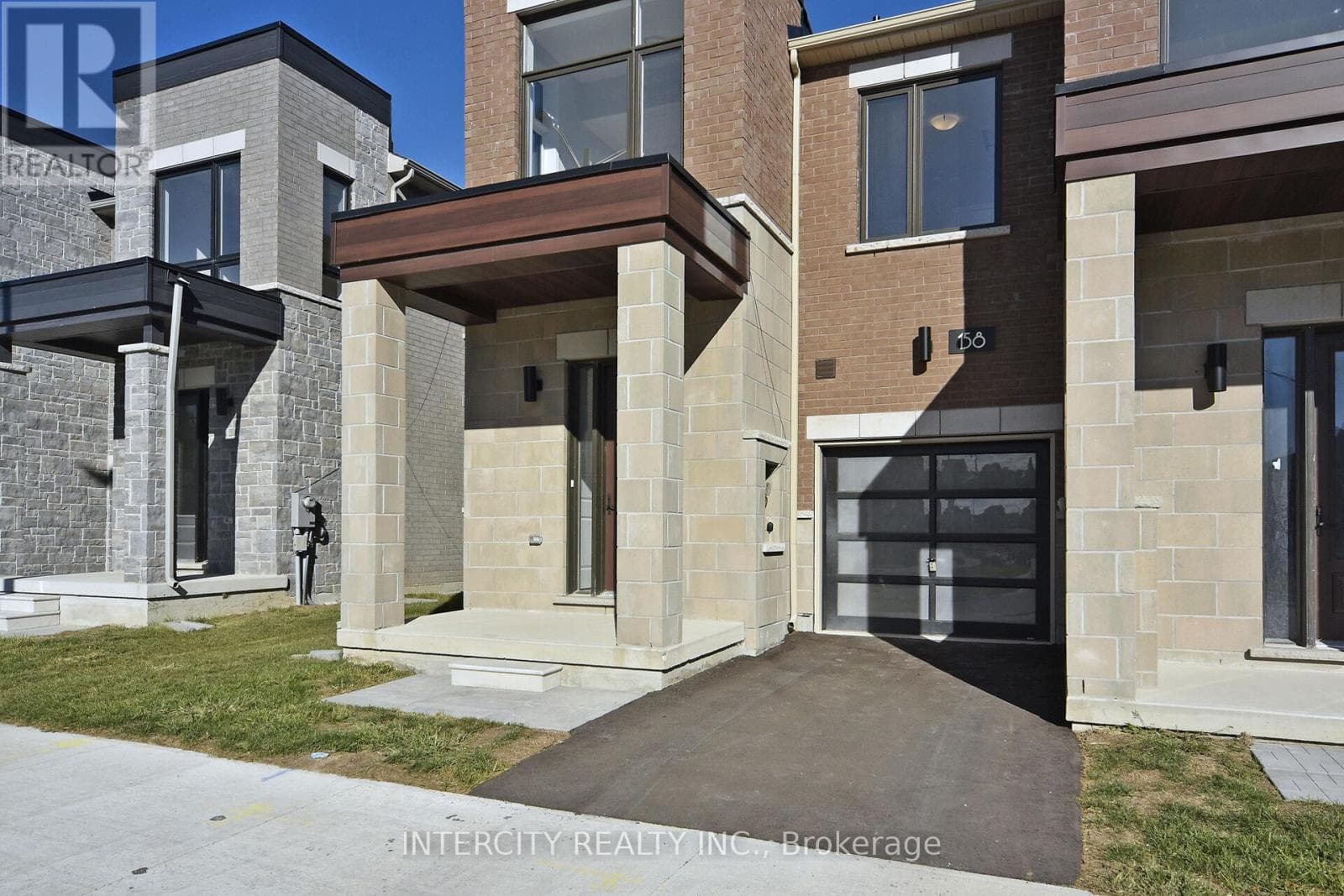 158 MUMBAI DRIVE photo 3