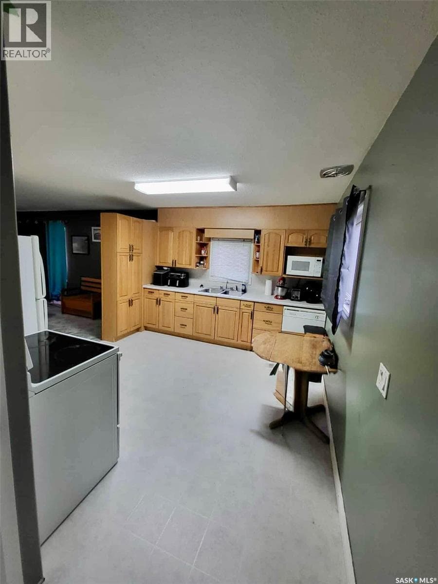 719 Donald STREET — photo 4
