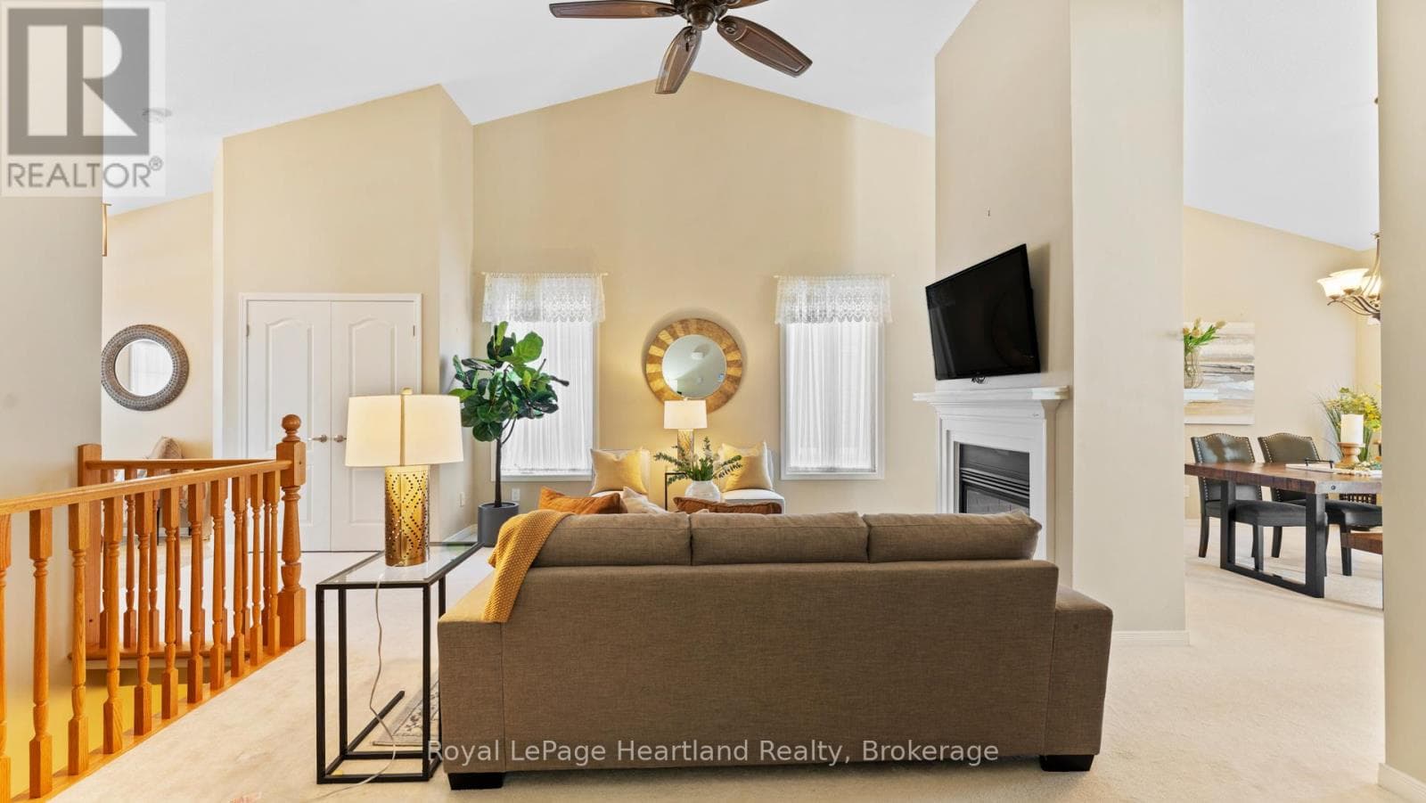 23 STORNOWAY CRESCENT photo 5
