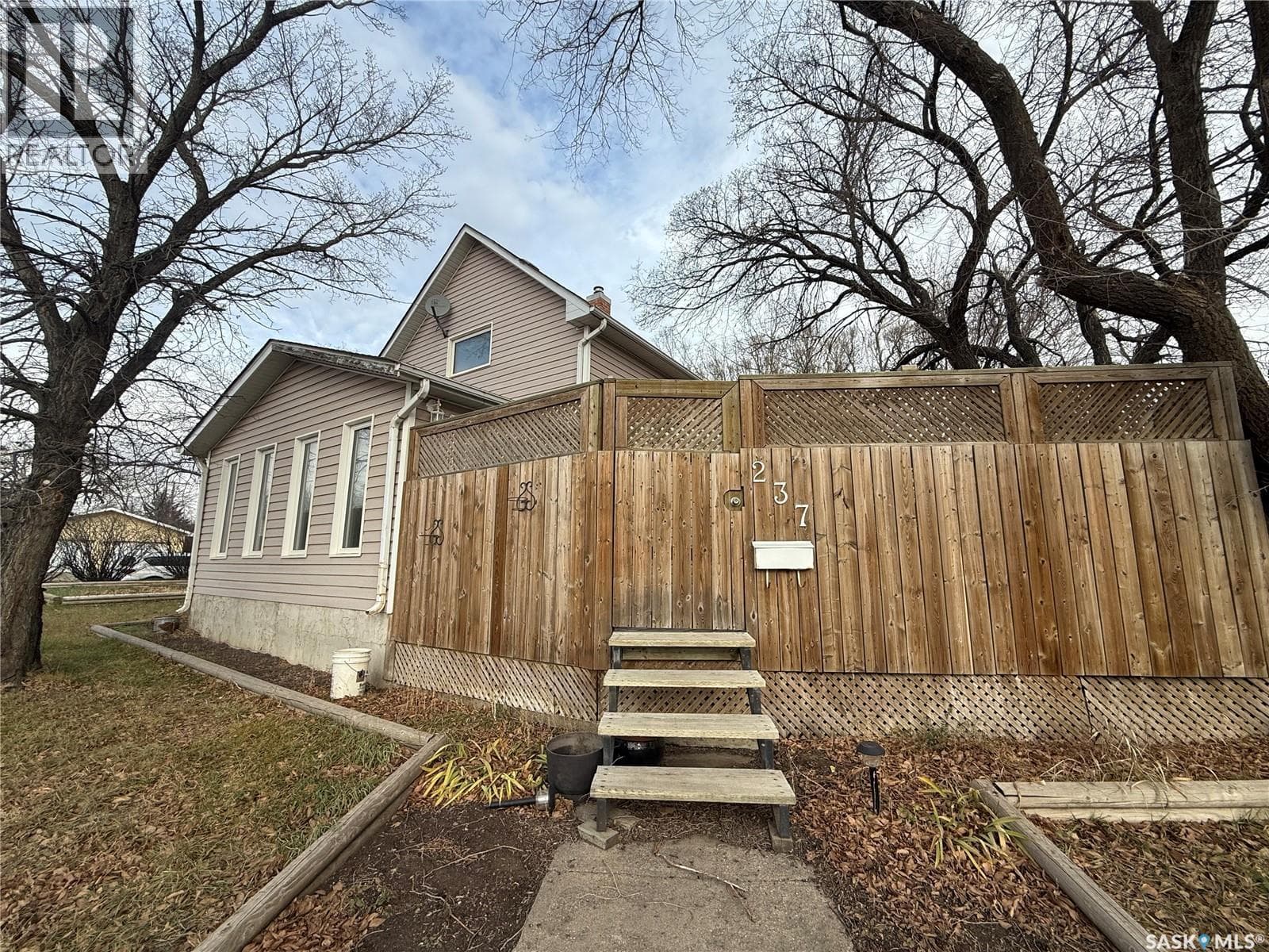 2 bed 1 bath single family at 237 Perkins STREET — $210,000