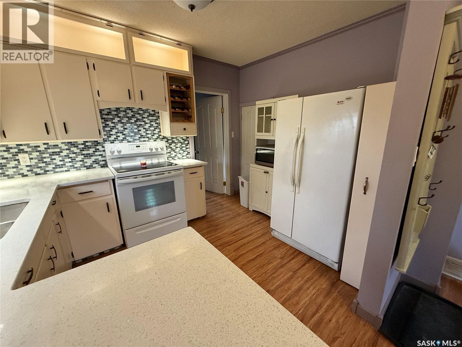 237 Perkins STREET photo 5