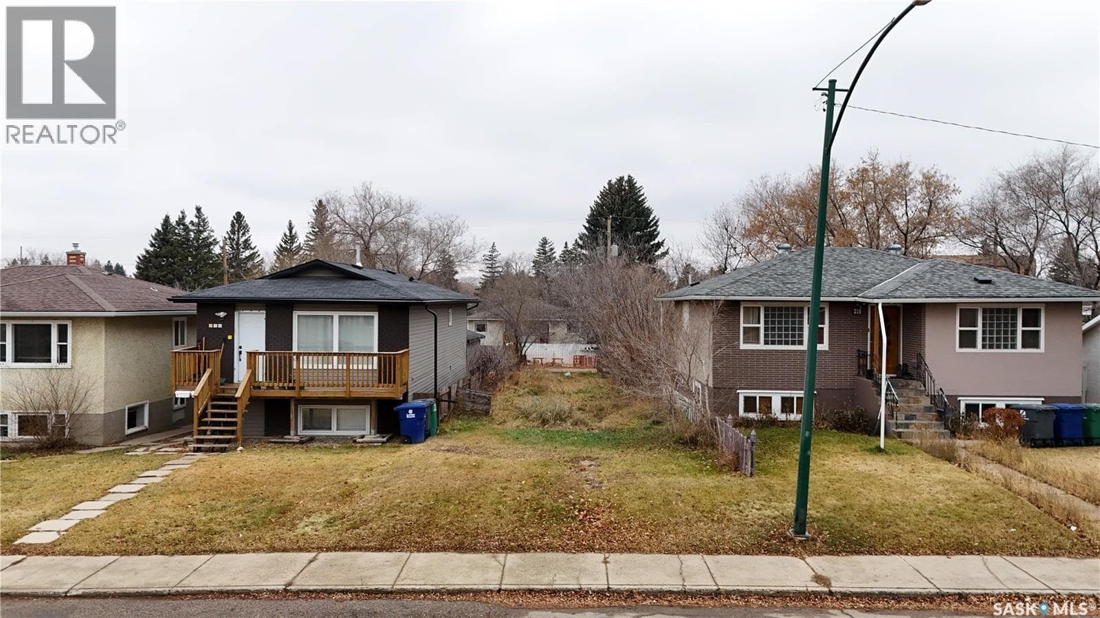 321 V AVENUE S — photo 2